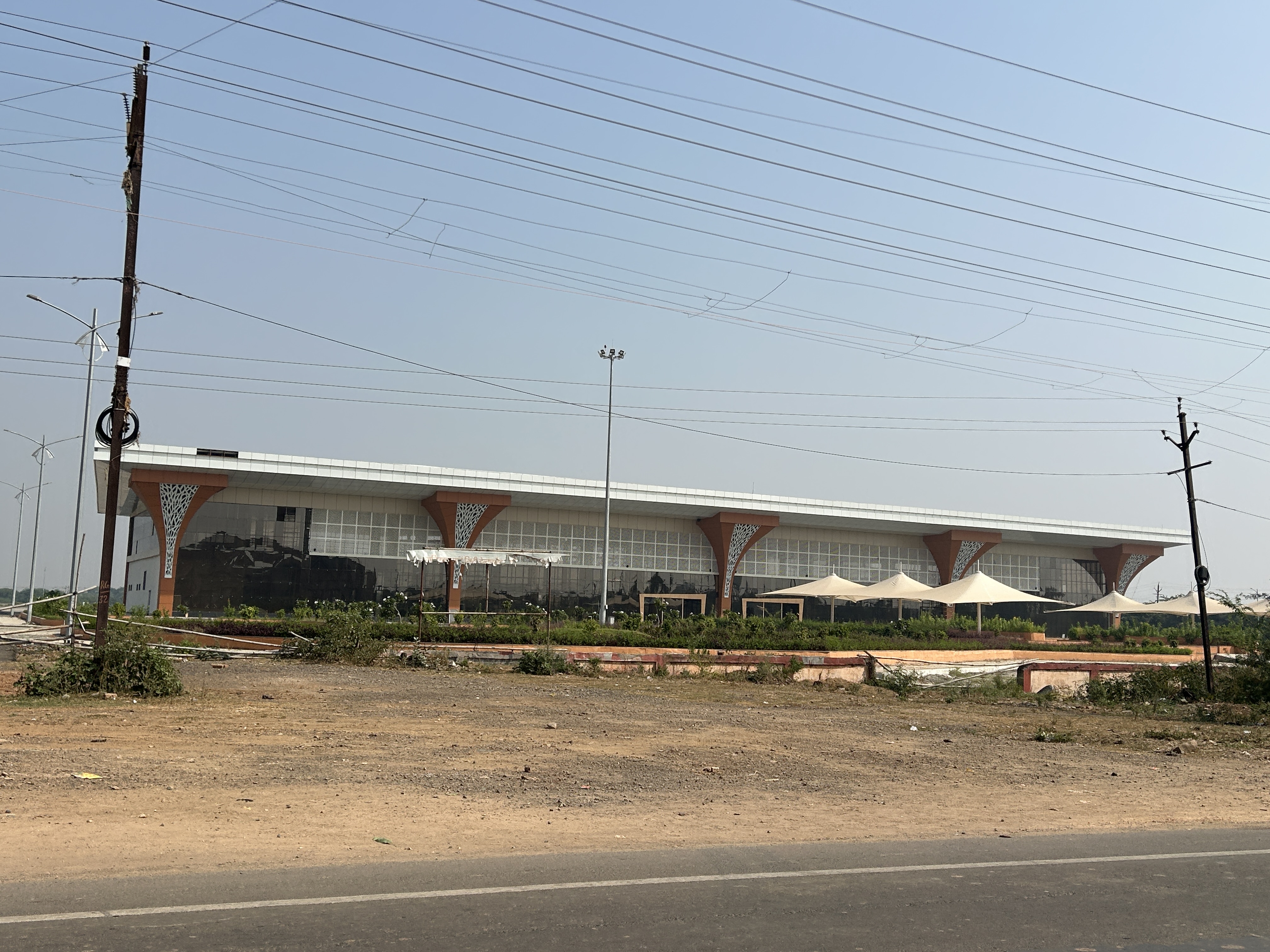 Gwalior ISBT Deserted after start