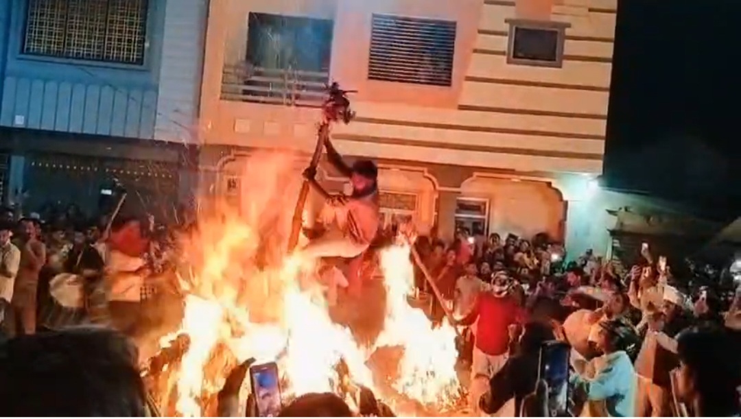 Holi in Jagdish Temple in Udaipur