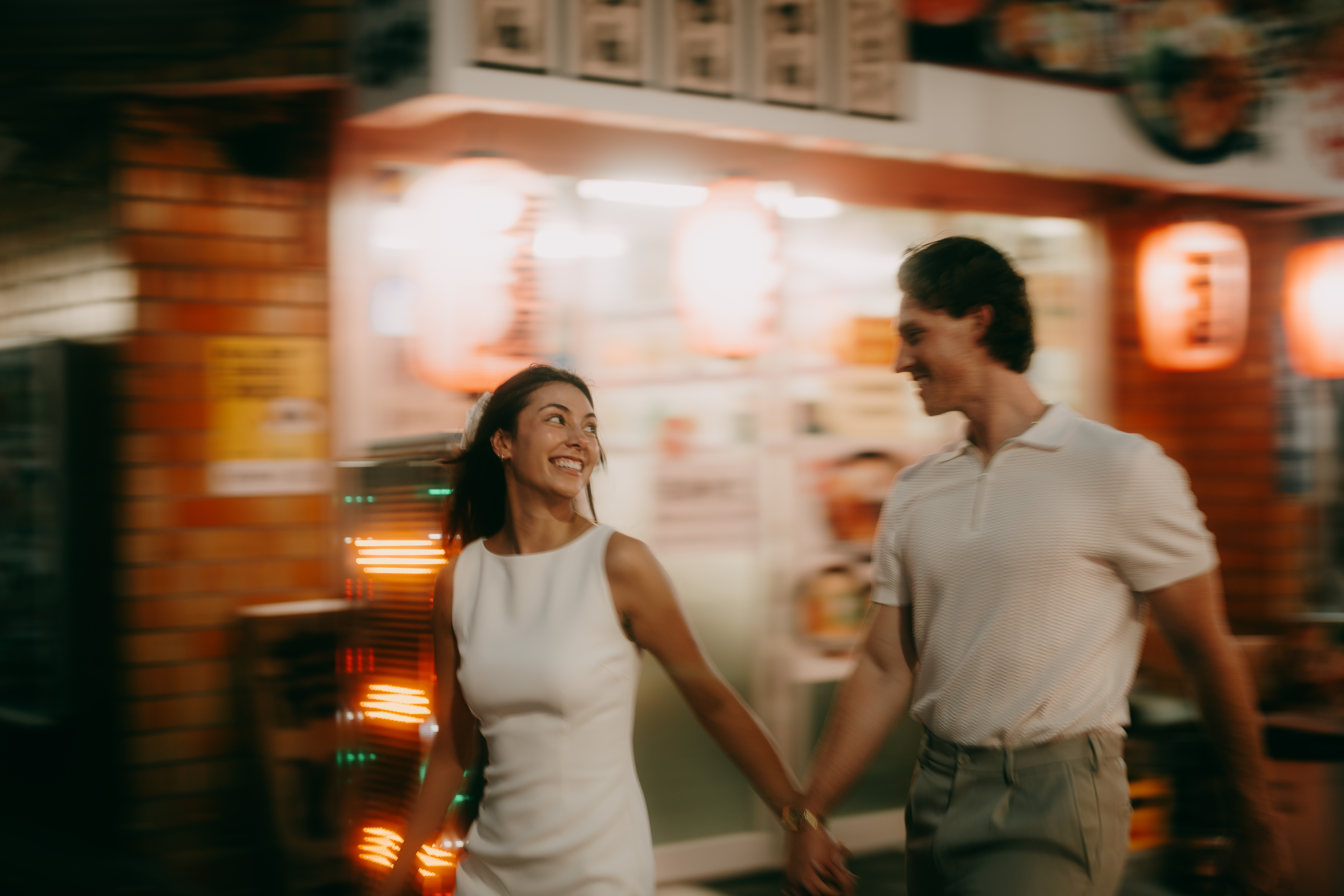 Meeting people at social gatherings can help build strong romantic connections (Representational Image)