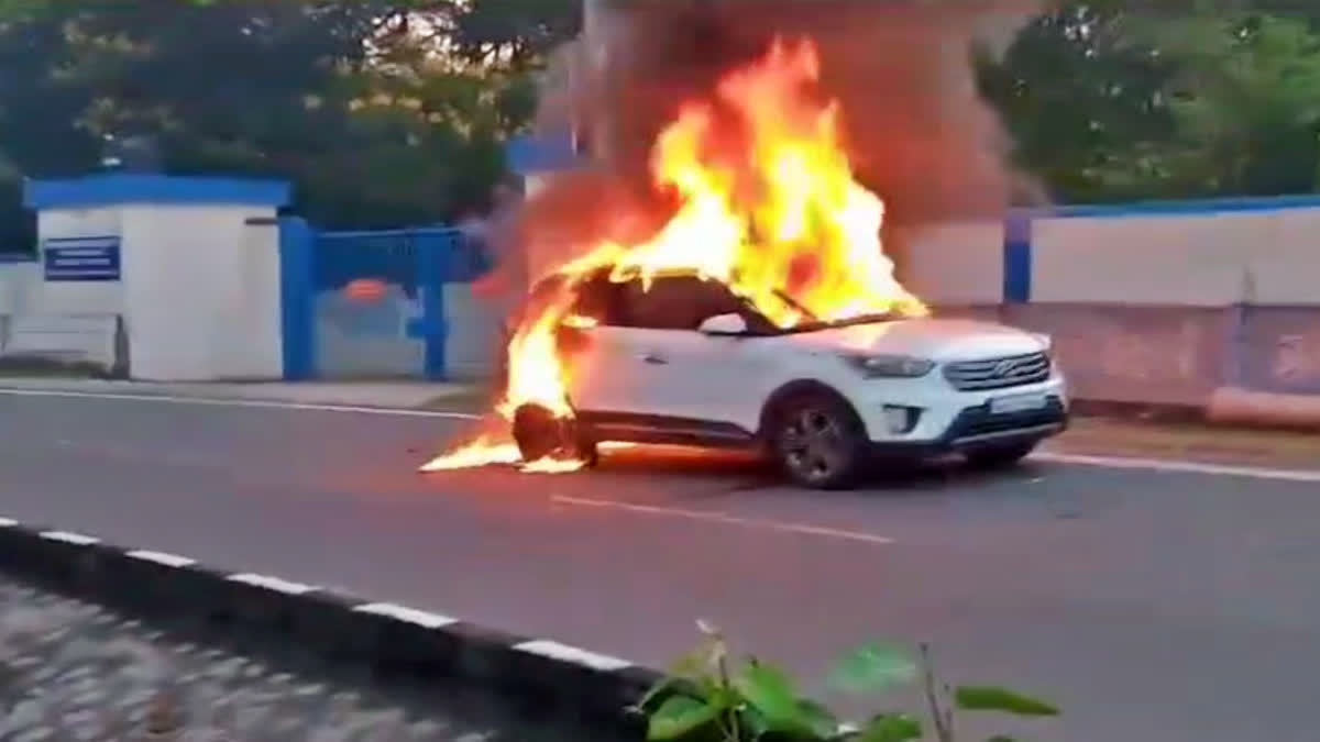 A moving car exploded and caught fire burning its driver to death at Kadma locality in Jamshedpur