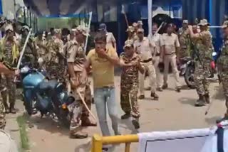Clashes at Asansol counting centre, police resort to lathicharge