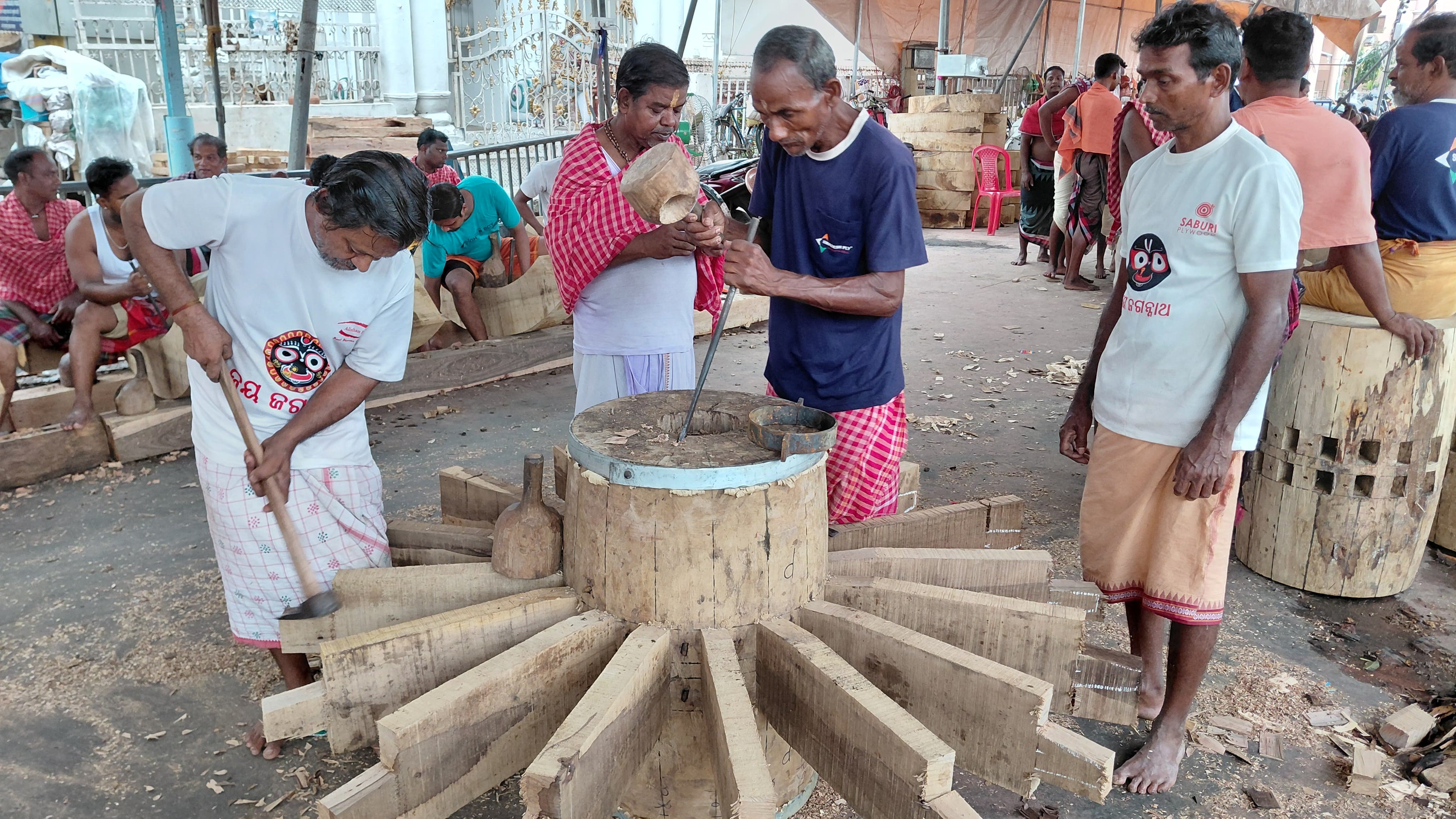 ଚାଲିଛି ଚକ ପ୍ରସ୍ତୁତି