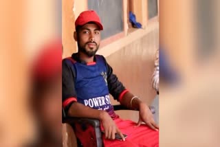 RCB FAN DIES OF HEART ATTACK