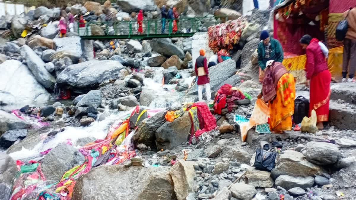 CHARDHAM PLASTIC AND SOLID WASTE