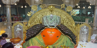 Maharashtra: Devotees Gift Gold Adornment To Nagpur’s Tekdi Ganesh Temple