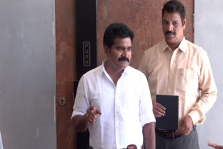 மின்சாரத்துறை அமைச்சர் நிர்மல் குமார்