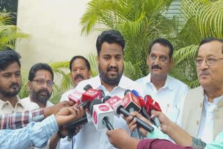Vikram Kakade