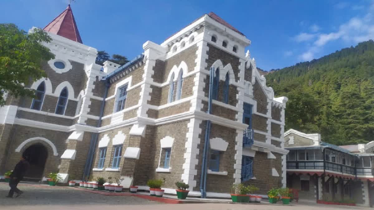 गढ़वाल विवि की प्रोफेसर मंजुला राणा को हाईकोर्ट से नोटिस जारी, जानिए ...