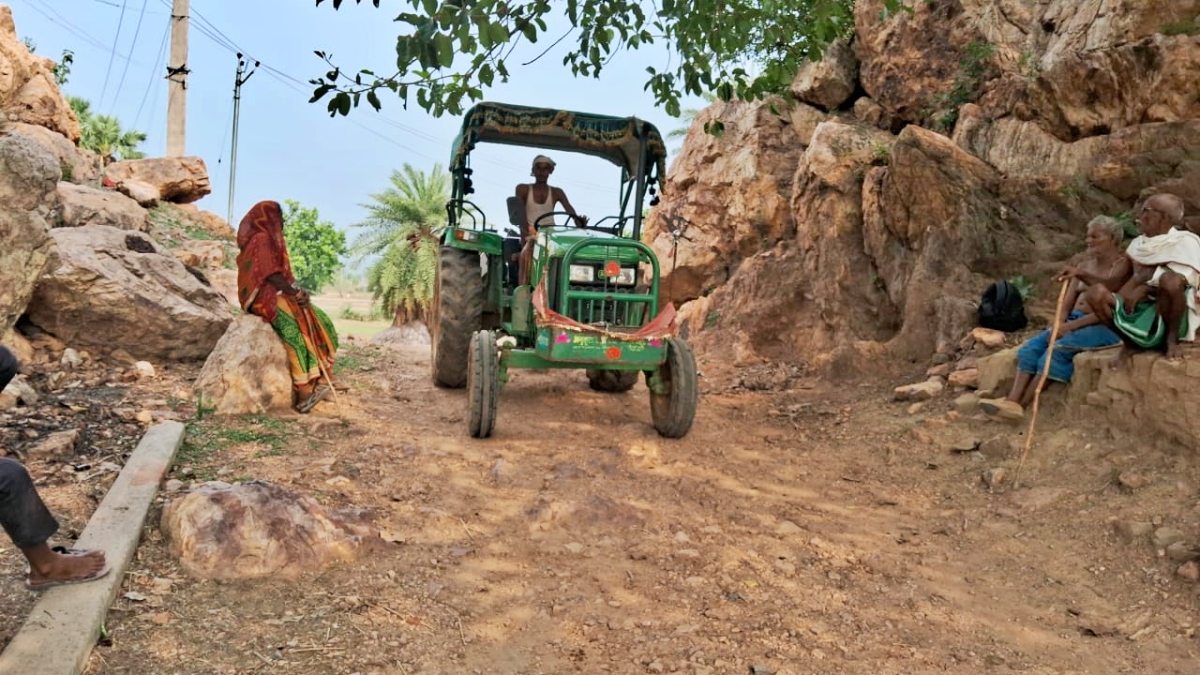 Ramchandra Yadav Mountain Man 2 story