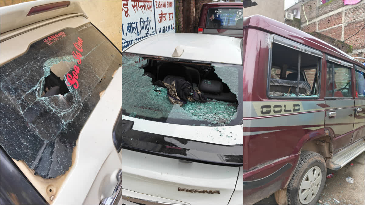 PARKED CAR WINDOWS SmasHe IN RANCHI