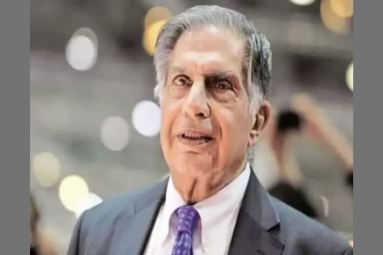 Ratan Tata: ପ୍ରଥମ ଚାକିରି ପାଇଁ କିପରି ଥିଲା ରତନ ଟାଟାଙ୍କ ବାୟୋଡାଟା ? ପଢ଼ନ୍ତୁ