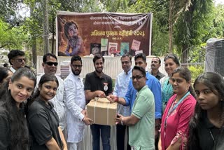 Pustak Dahi Handi organized by Vande Mataram Sanghatana 5000 books gifted