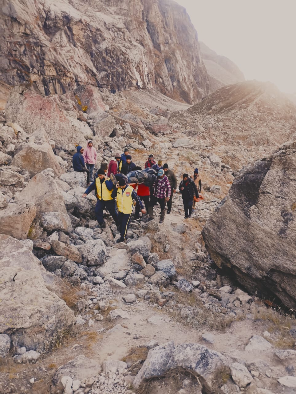 CHAMOLI TREKKERS RESCUE