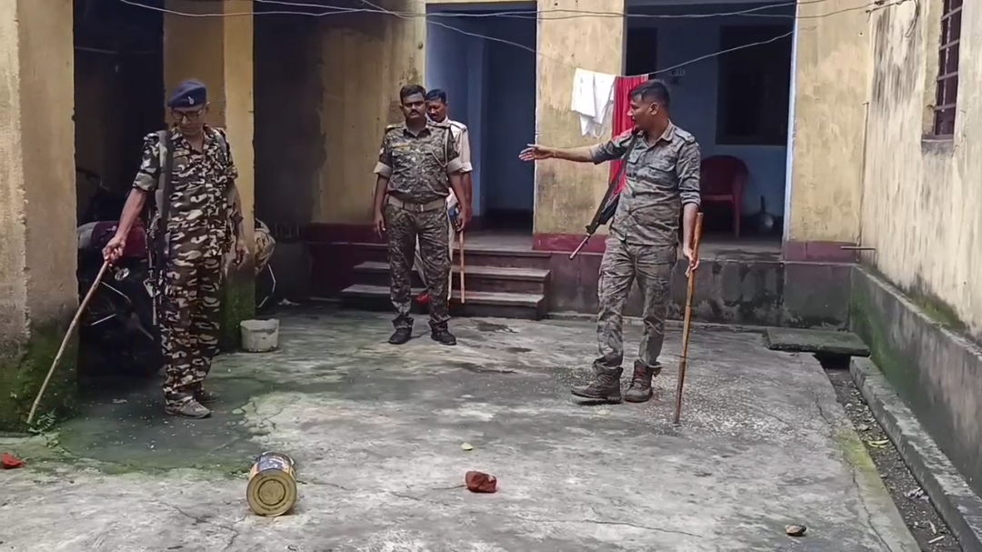Constable Beaten In Dhanbad