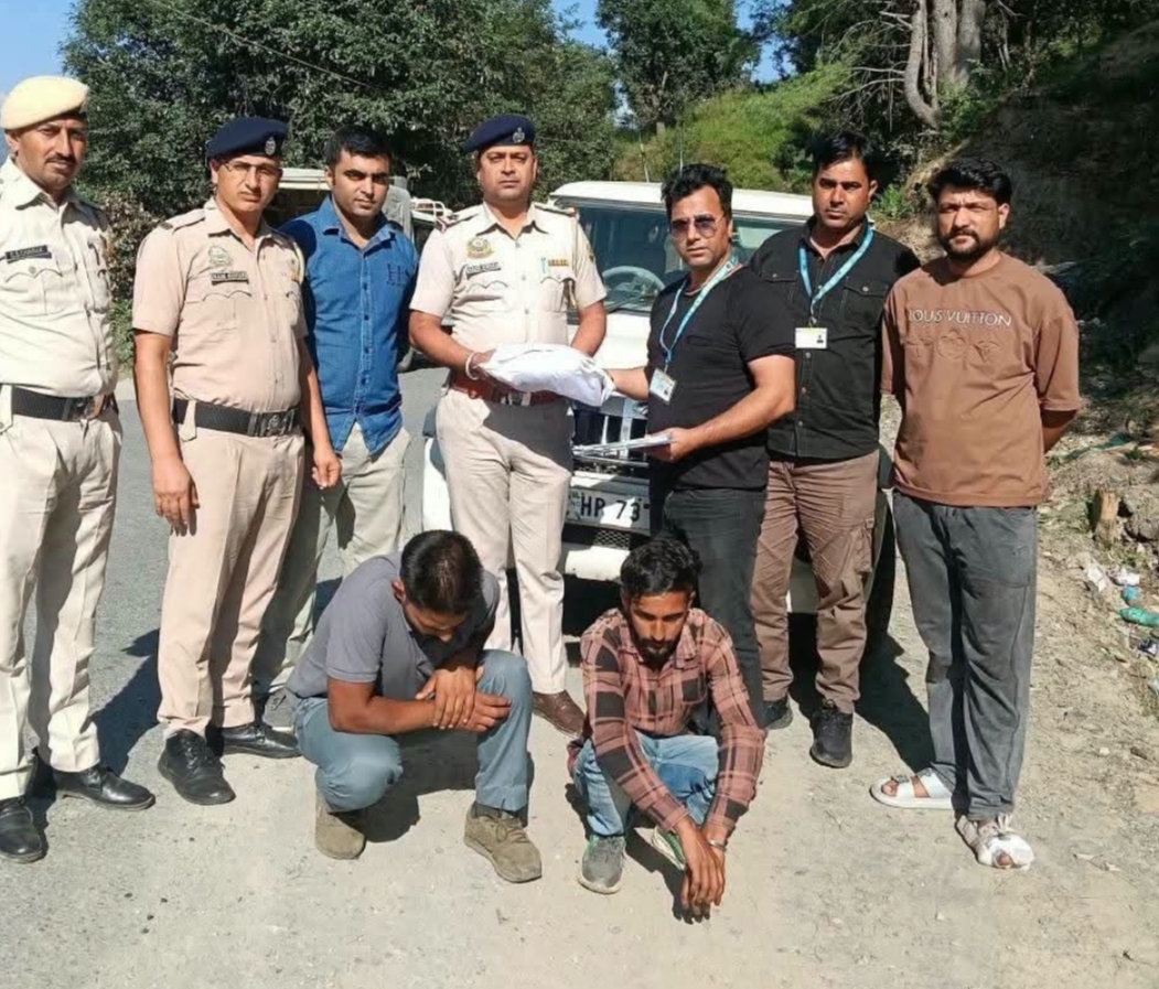 Two accused arrested with hashish in Mandi