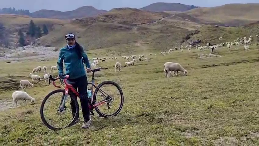 Purnima sets record by cycling at 11000 feat
