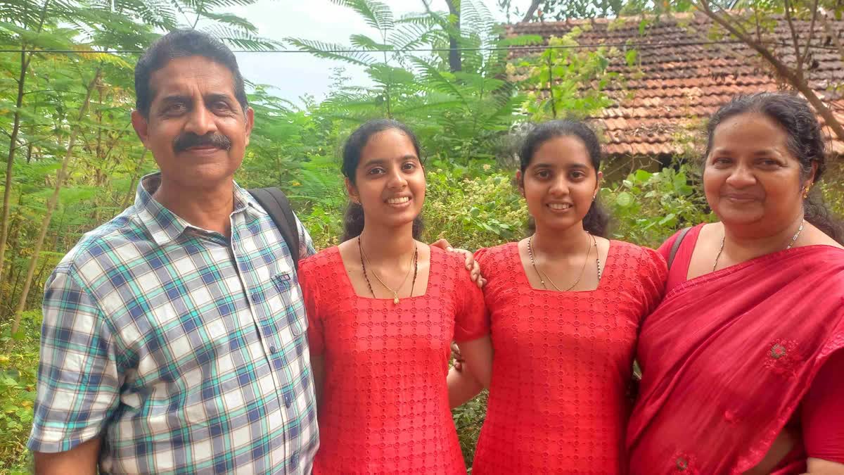 TWINS SAVITHA SANGEETHAS FAMILY