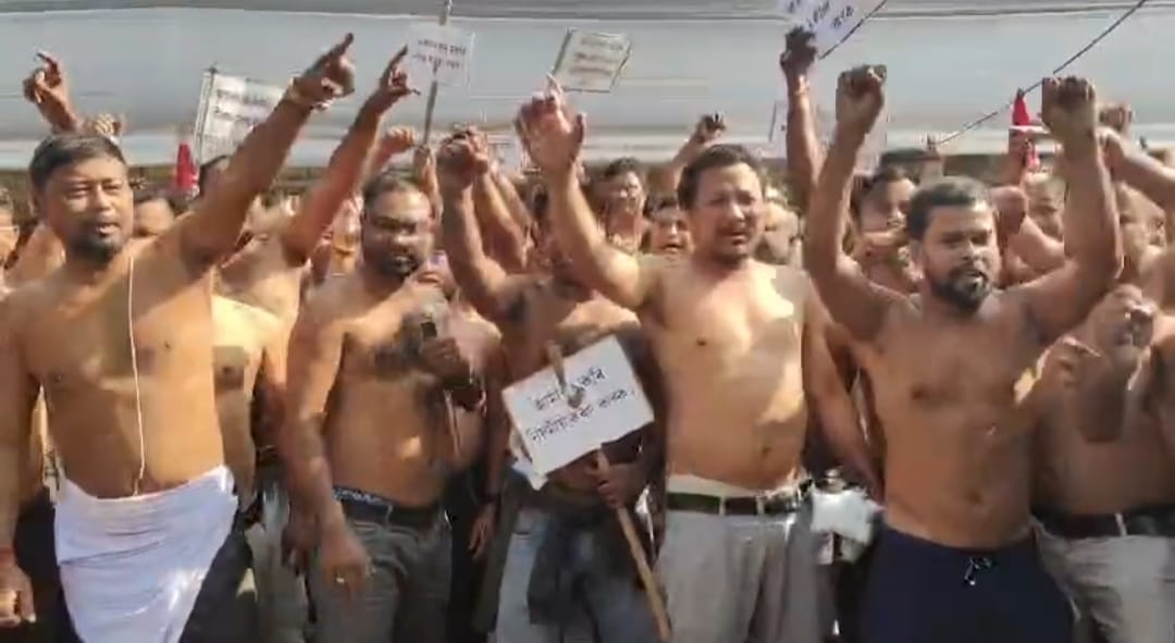 108 MRITYUNJAYA WORKERS PROTEST