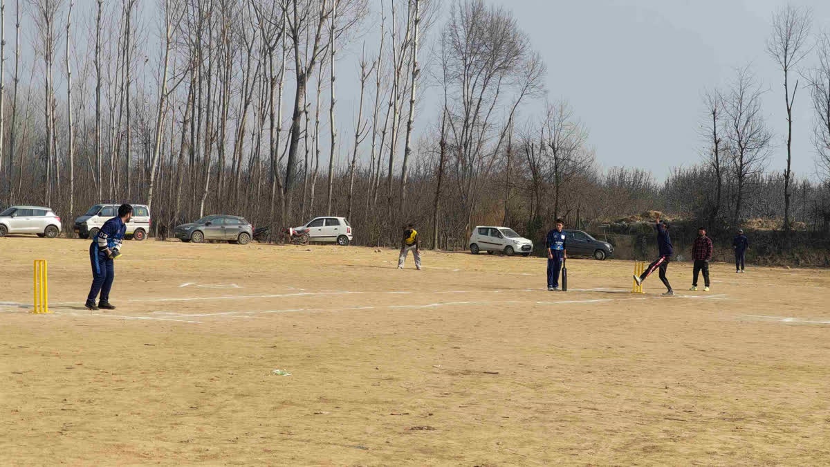 نوجوانوں کی دیرینہ مانگ پوری، کھیل کا میدان تیار کیا گیا