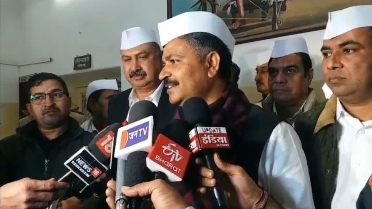 नेता प्रतिपक्ष टीकाराम जूली