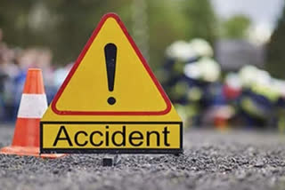 UP: Car Runs Over 4 People Sleeping on Road Divider, 2 Dead