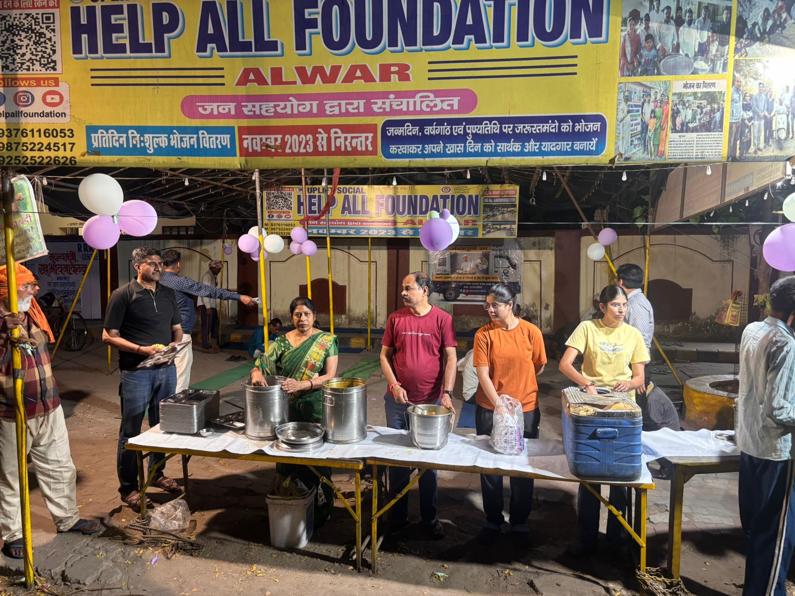 From Feeding Patient Attendants In Hospitals To Caring For Strays, Alwar Volunteers Sustain A Service Mission