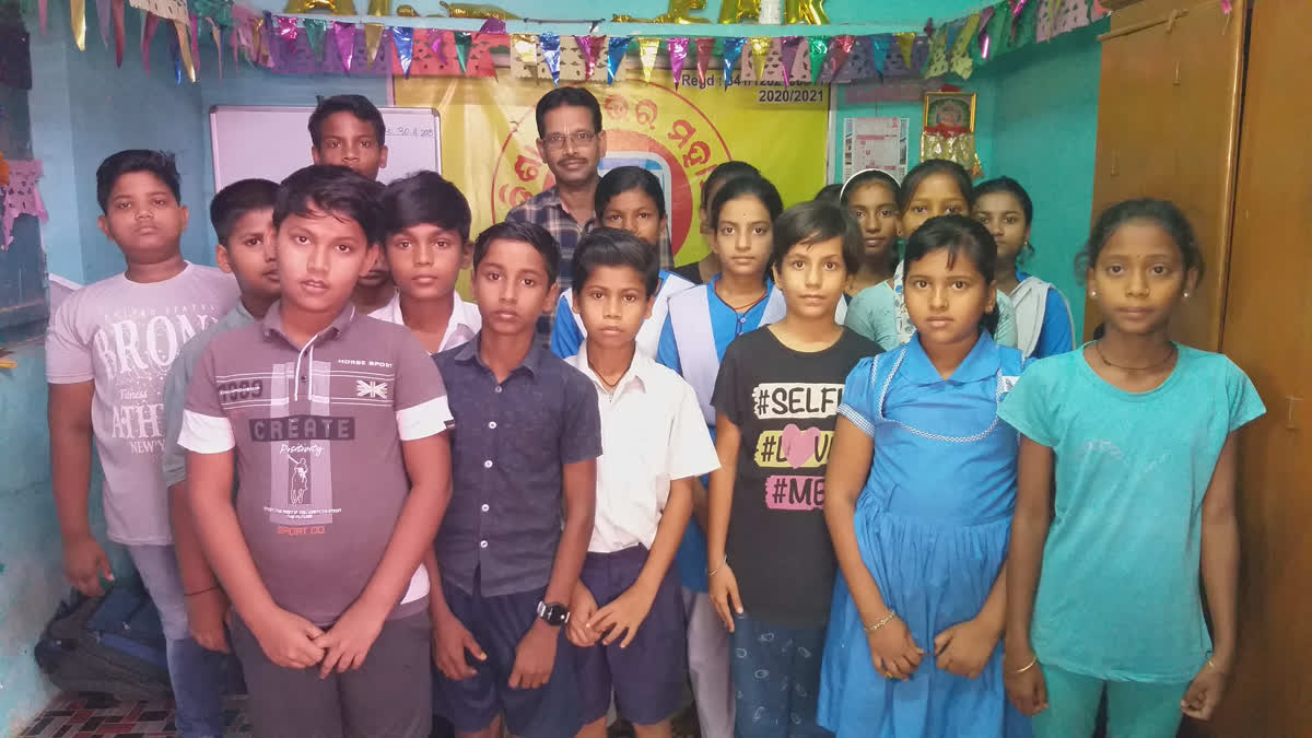 School Driver In Morning, Teacher In The Evening: Narayan Sir Becomes Guiding Light For Poor Children In Odisha's Kendrapara