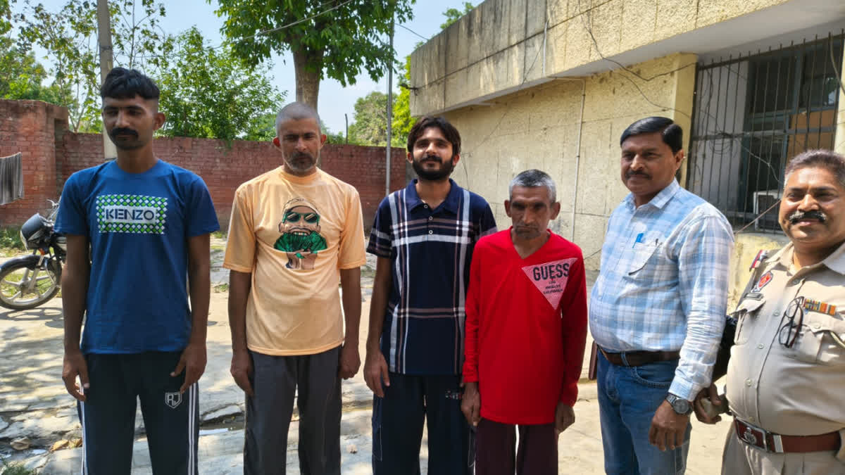 ਅਟਾਰੀ-ਵਾਹਘਾ ਸਰਹੱਦ ਰਾਹੀਂ 4 ਪਾਕਿਸਤਾਨੀ ਕੈਦੀ ਰਿਹਾਅ, ਜਾਣੋ ਕਿਵੇਂ ਟੱਪੇ ਸਨ ਤਾਰ Four Pakistani prisoners released