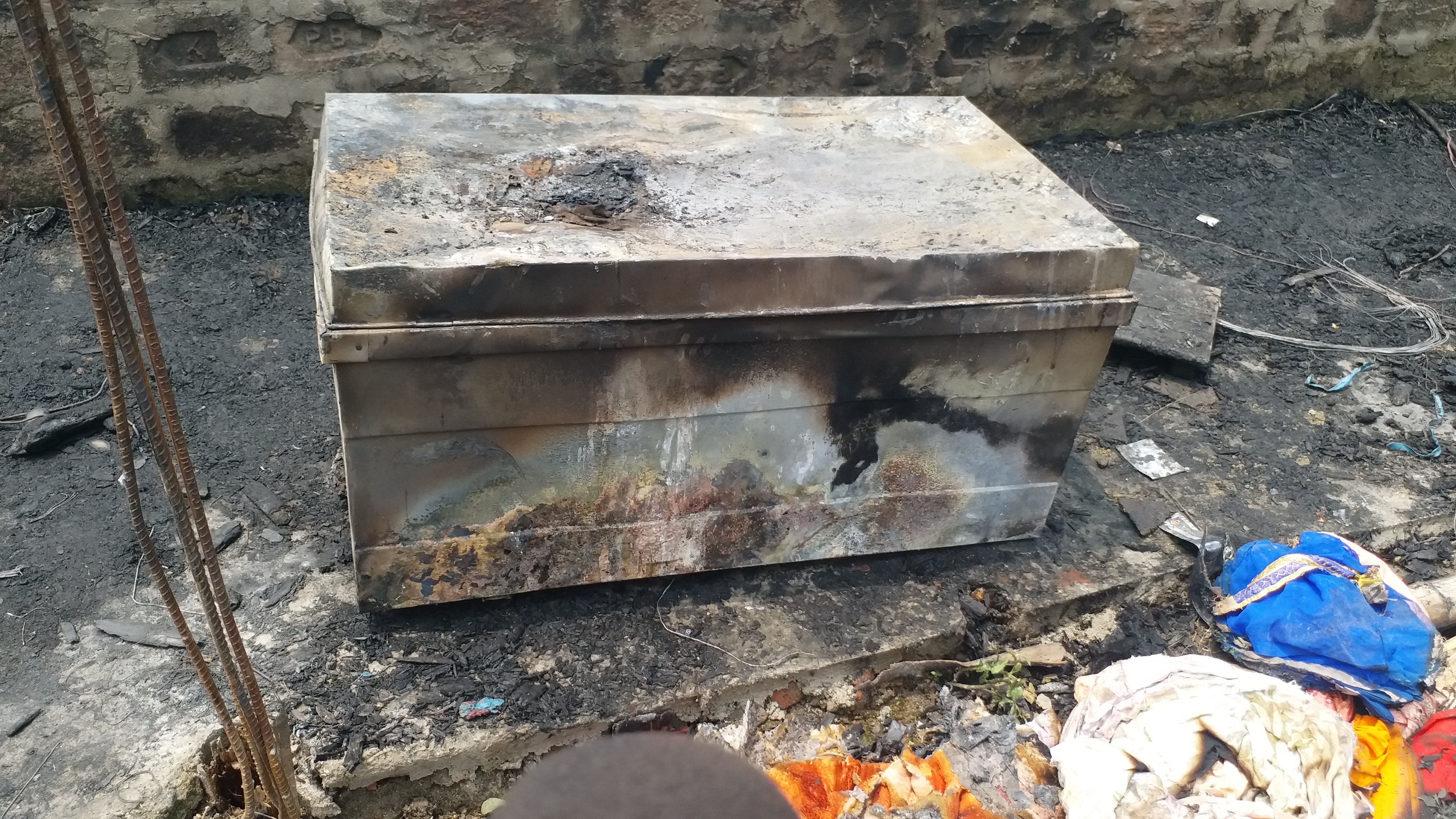 Four members of family charred to death in a midnight house fire in Guwahati Jalukbari area