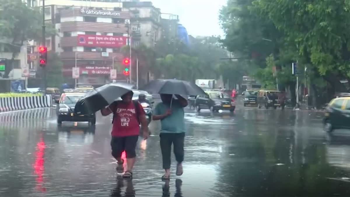 IMD Issues Red Alert In Mumbai