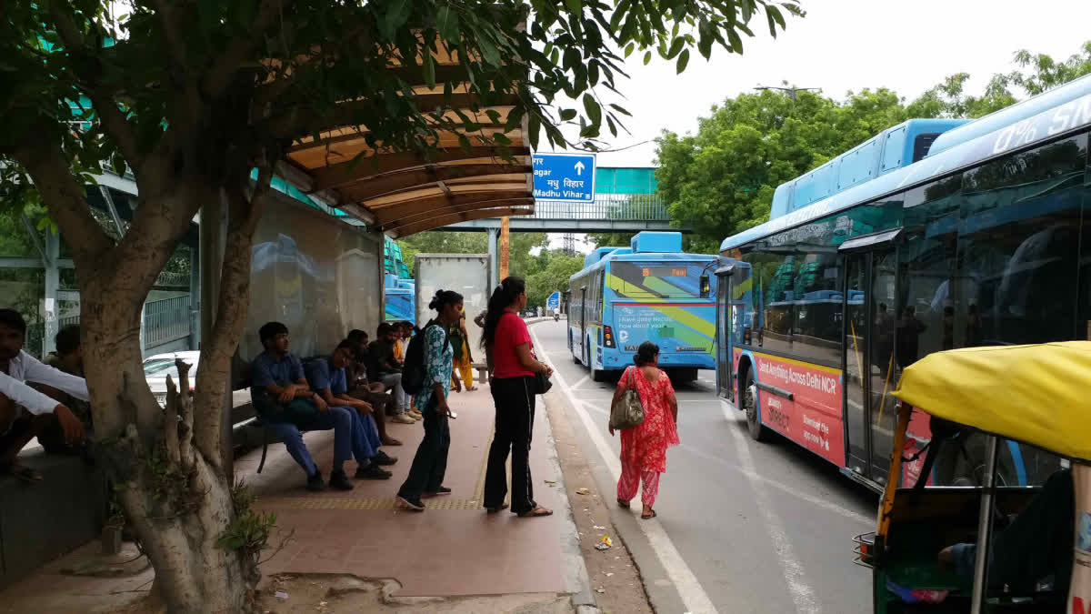 Electric buses in Delhi