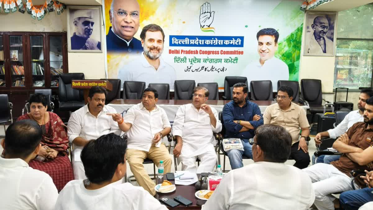 पेपर लीक के खिलाफ राहुल गांधी की 'छात्रों की गूंज' अभियान