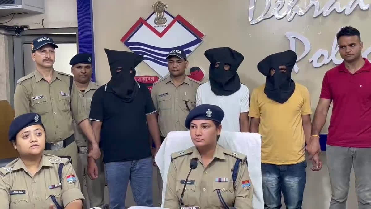 DEHRADUN WINE SHOP FIRING