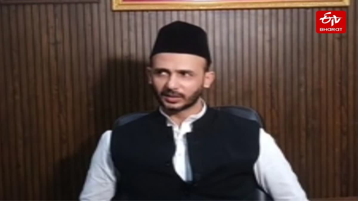 सपा सांसद जियाउर्रहमान बर्क ने आचार्य प्रमोद कृष्णम् पर साधा निशाना.