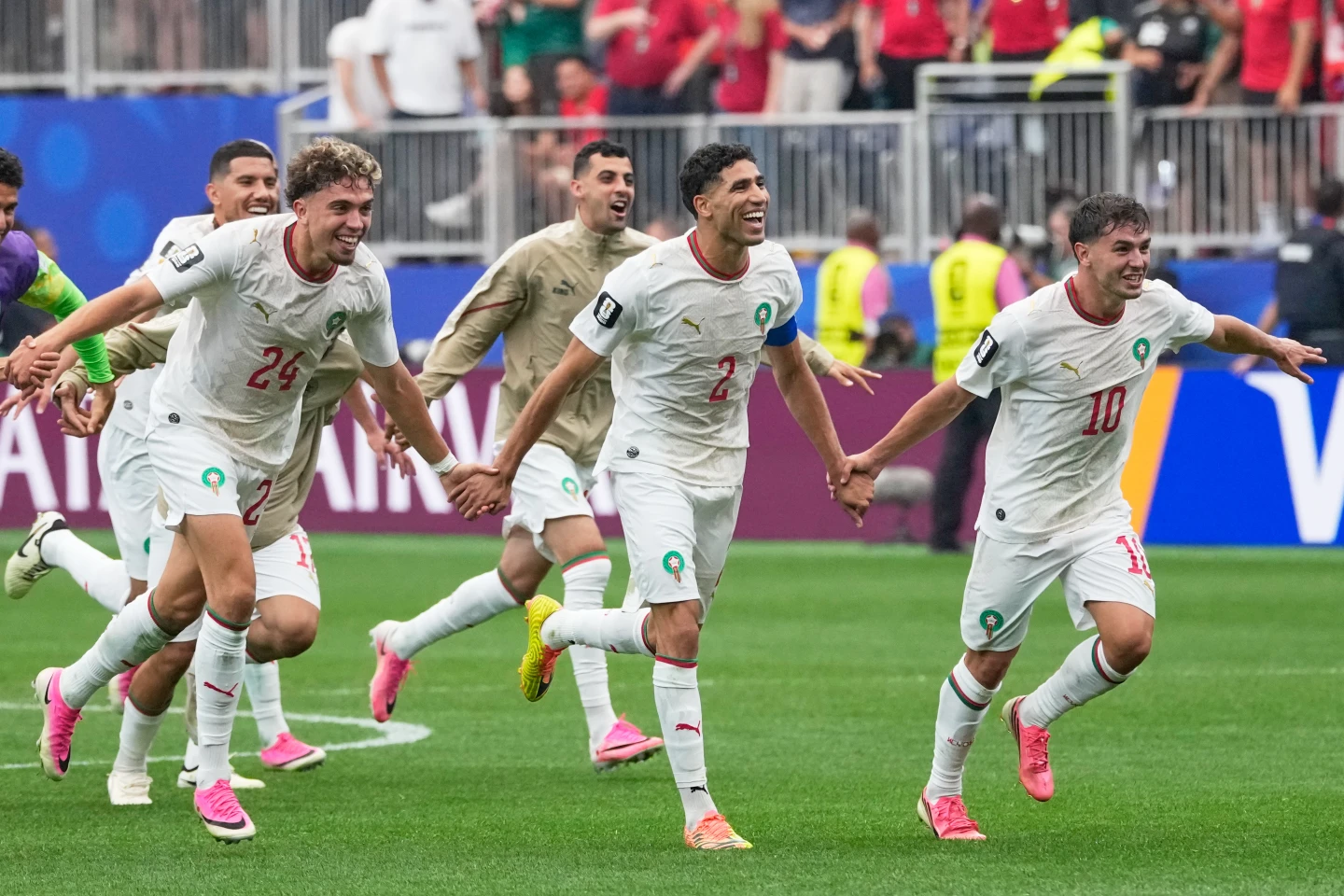 FIFA  MOROCCO VS CANADA  ROUND OF 16  QUARTER FINALS