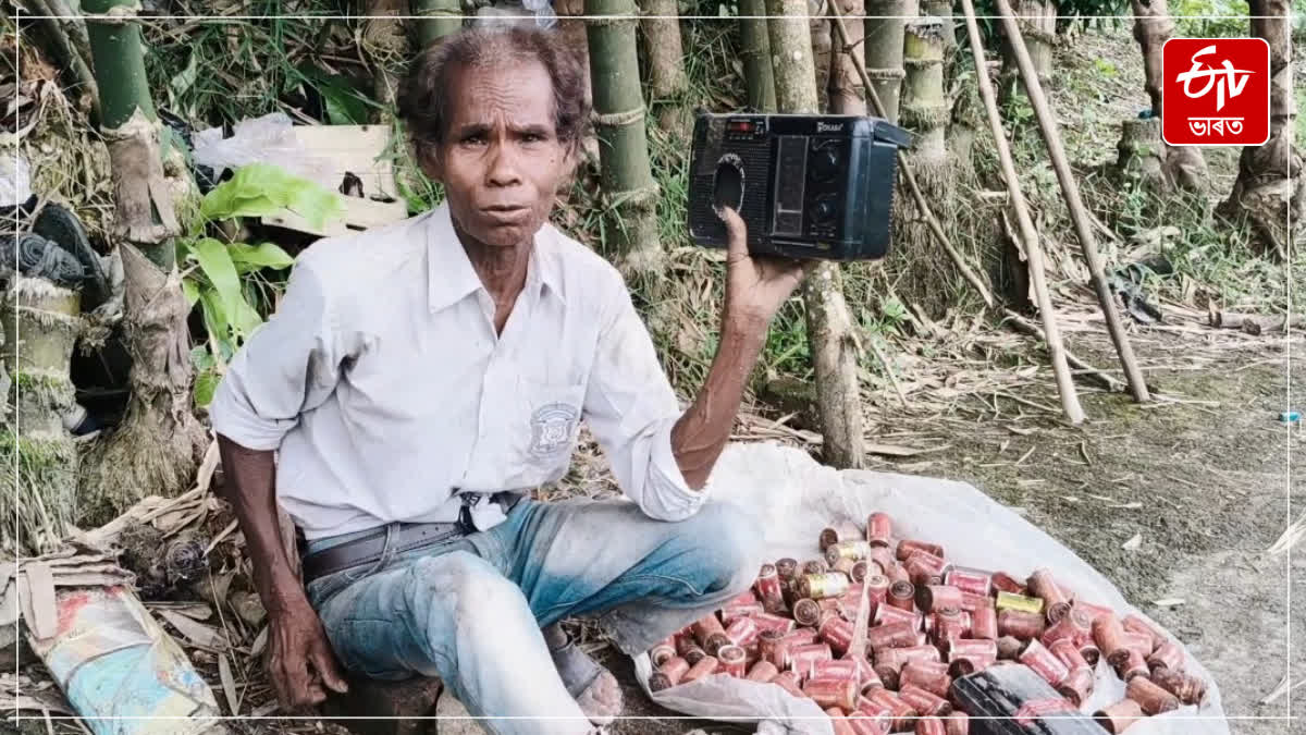 A person who has been living connected with a radio for 40 years in Jorhat