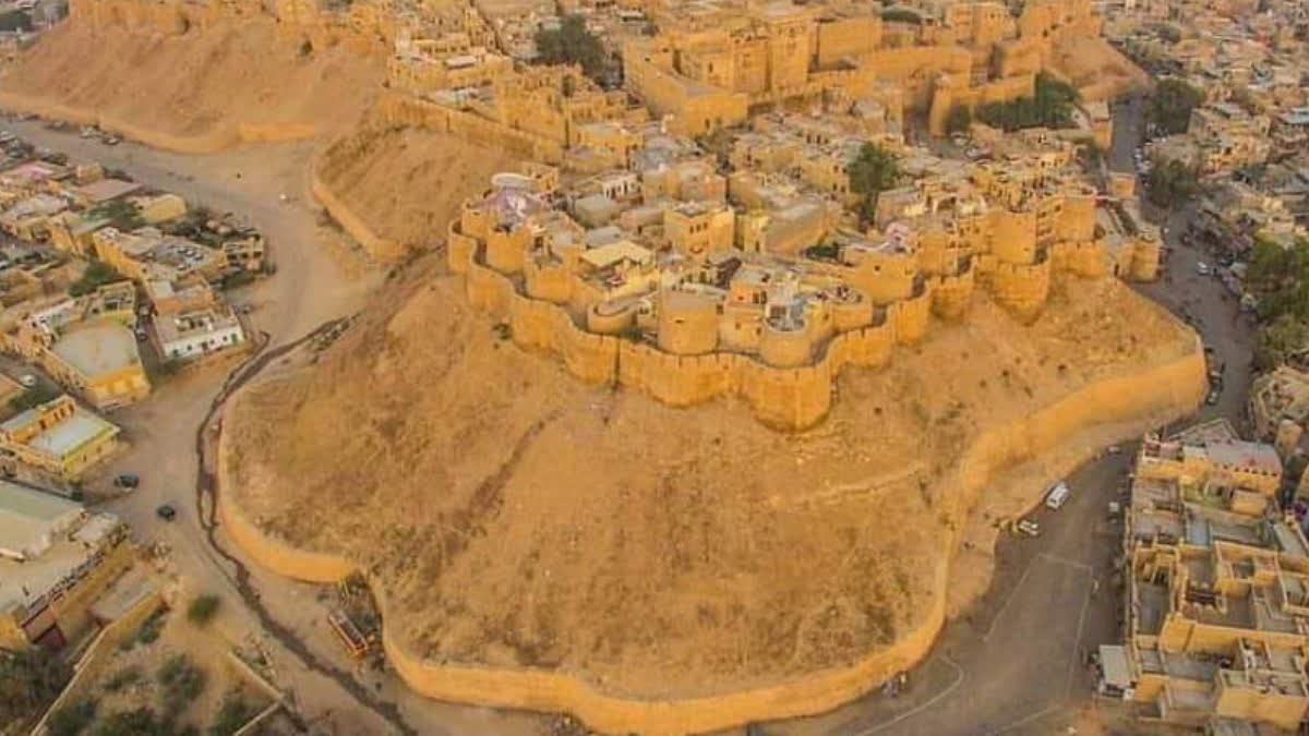 जैसलमेर के इतिहास पर विवाद, मराठा राजवंश के शासन पर पूर्व राज परिवार का ...