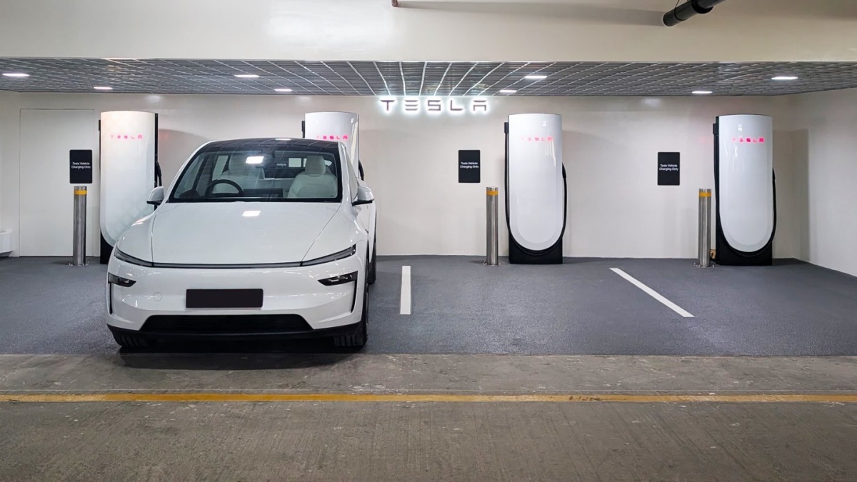 tesla-set-to-open-its-second-showroom-in-india-in-delhi-on-august-11-know-more-details