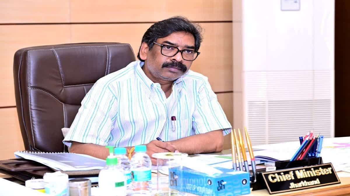 The Jharkhand government on Wednesday initiated attempts to talk to students staging protest at Ranchi's Jaipal Singh Munda Stadium against alleged irregularities in the JPSC, JSSC, and other competitive examinations.