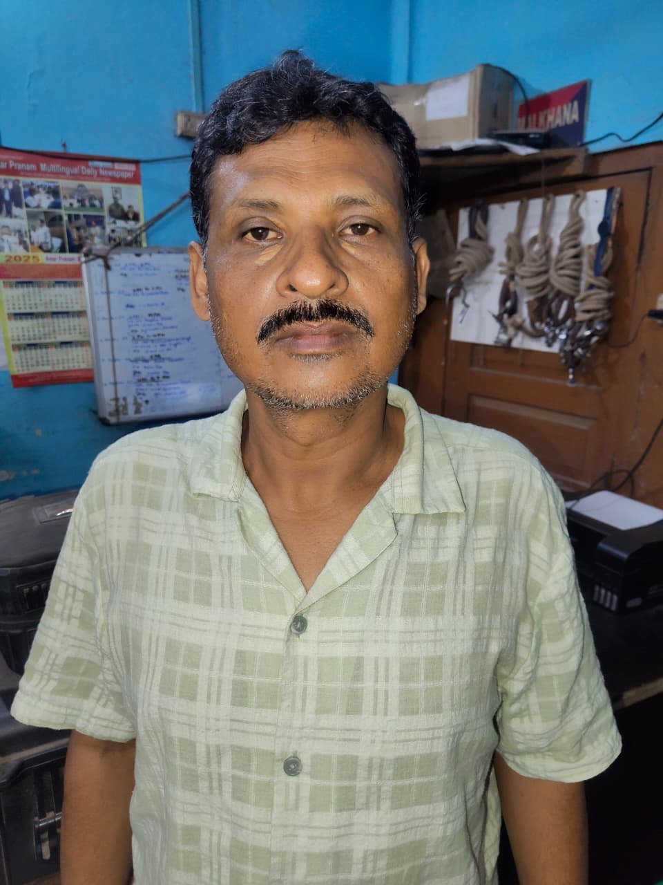 CHILD FALLS INTO MANHOLE
