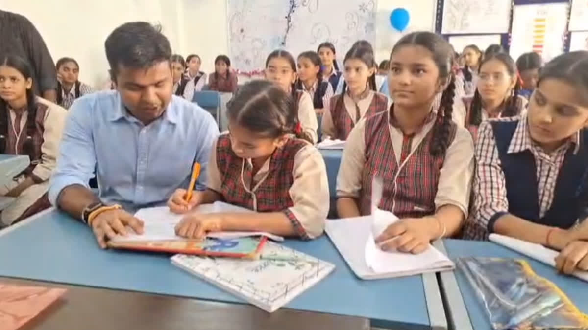 Ludhiana DC Himanshu Jain becomes a teacher