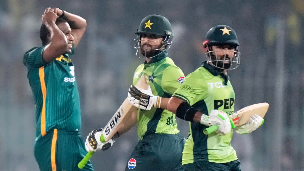 ல்மான் ஆகா, ரிஸ்வான் அரைசதம் - தென்னாப்பிரிக்காவை வீழ்த்தி பாகிஸ்தான் த்ரில் வெற்றி!