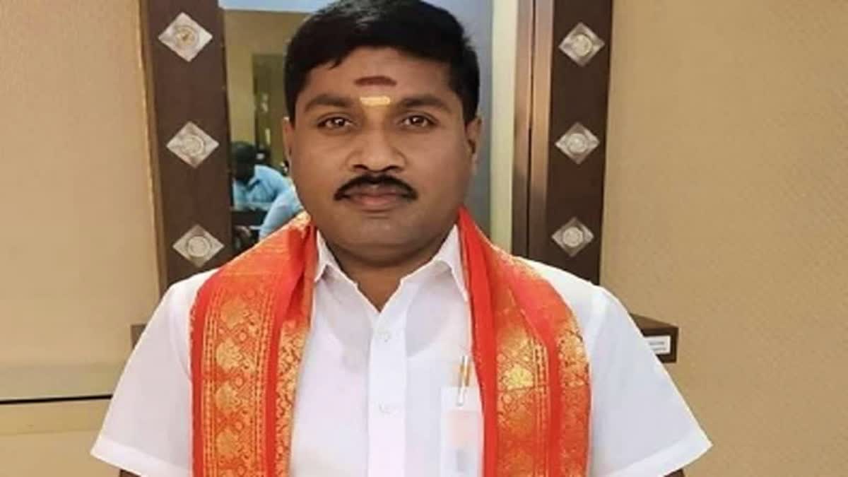 பெண்ணை தாக்கியதாக நடிகர் ஜி.பி.முத்து மற்றும் மனைவி மீது வழக்குப்பதிவு!