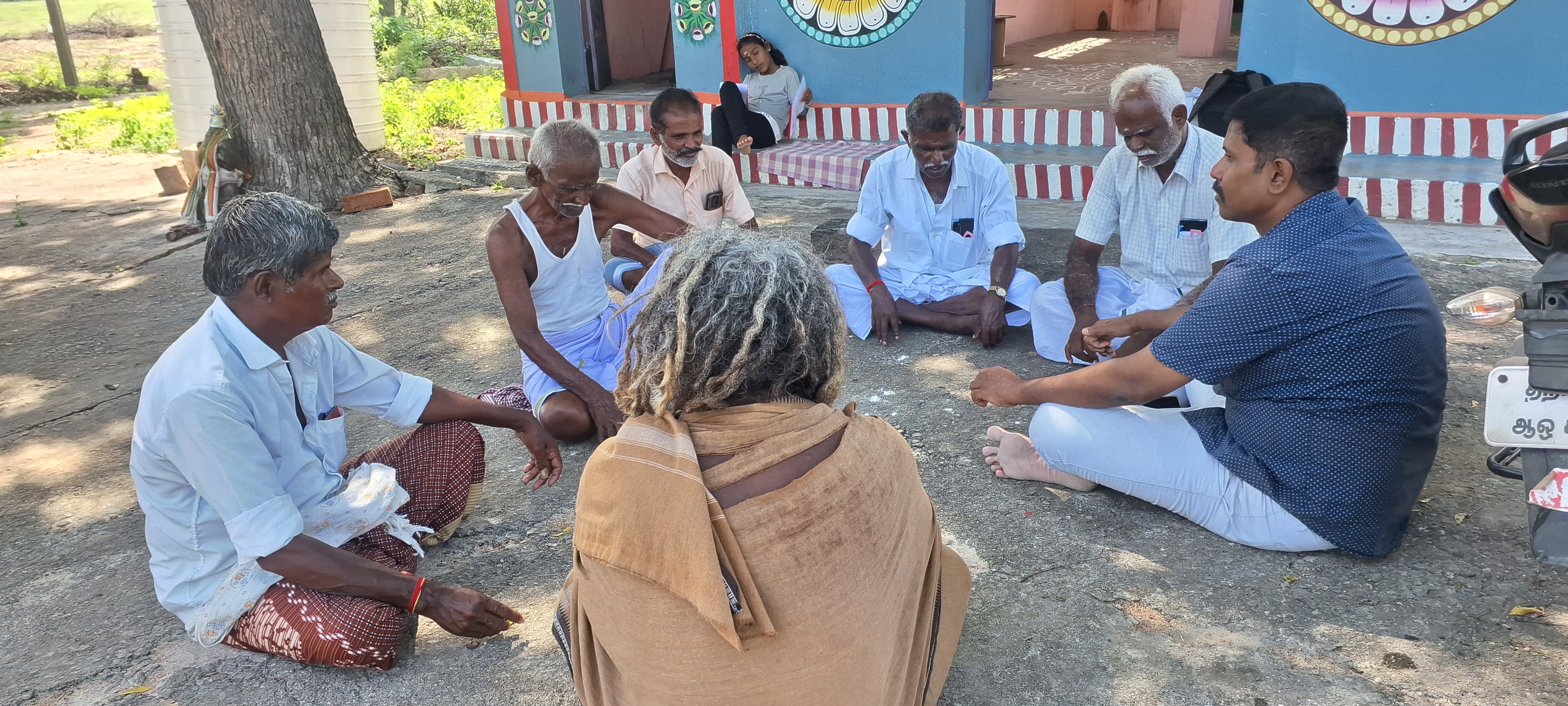 நாட்டாகுடி பெரியவர்கள் கூட்டம்