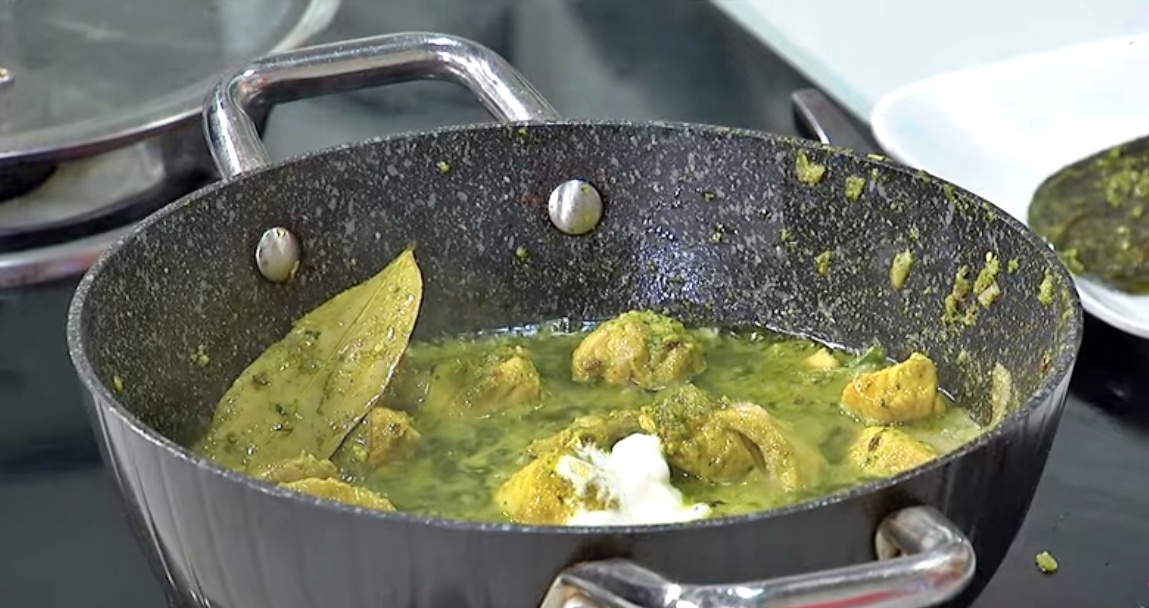 Chicken Curry with Pachikaram