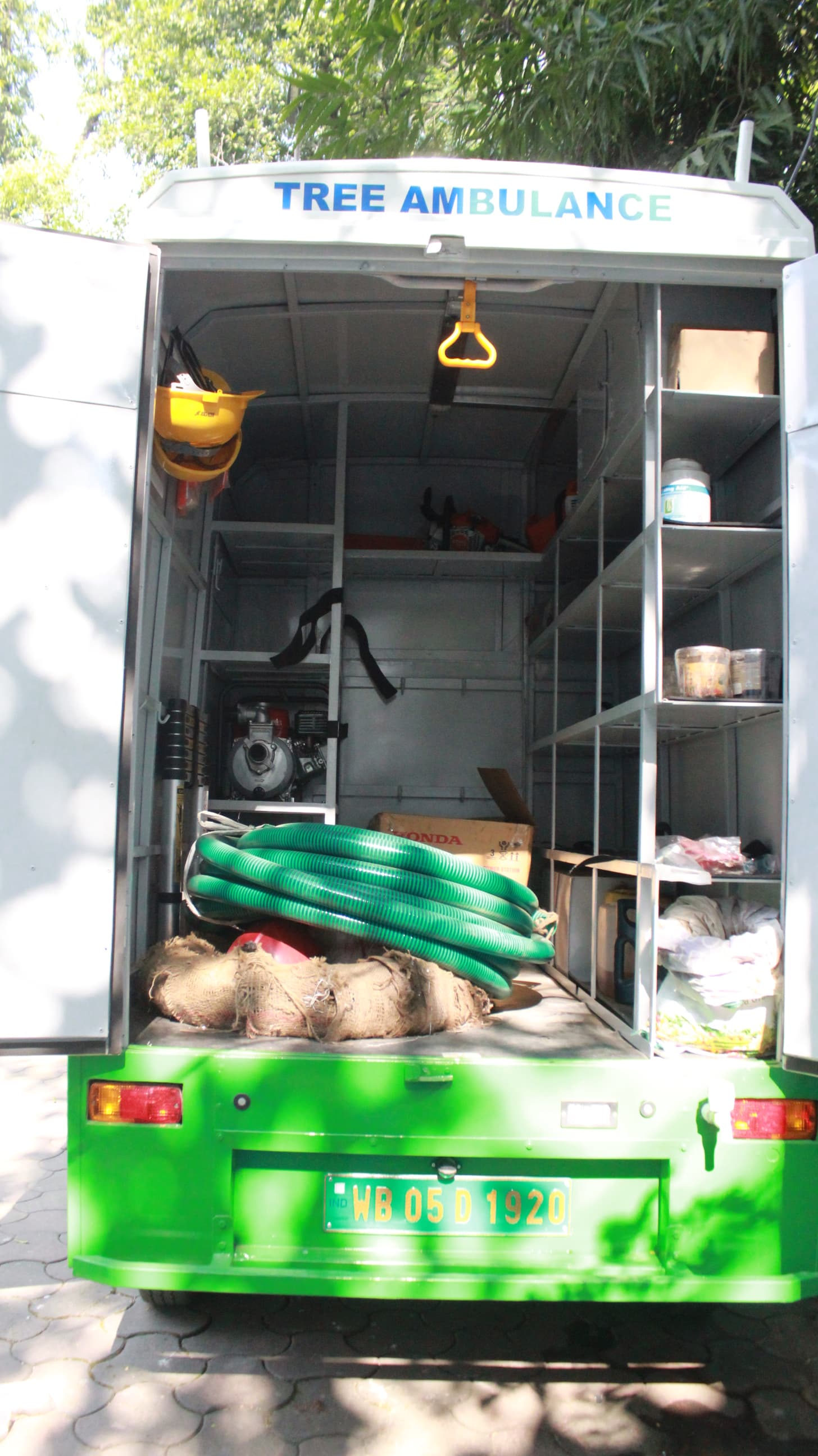 Tree Ambulance in Kolkata