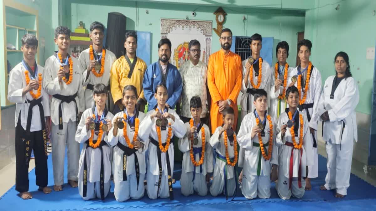 ଓପନ ରାଜ୍ୟ ଟାଏକୋଣ୍ଡୋ ଚାମ୍ପିୟନସିପ୍‌ରେ ୨୬ ସ୍ବର୍ଣ୍ଣ ପଦକ ଜିତିଲା ବ୍ରହ୍ମପୁର