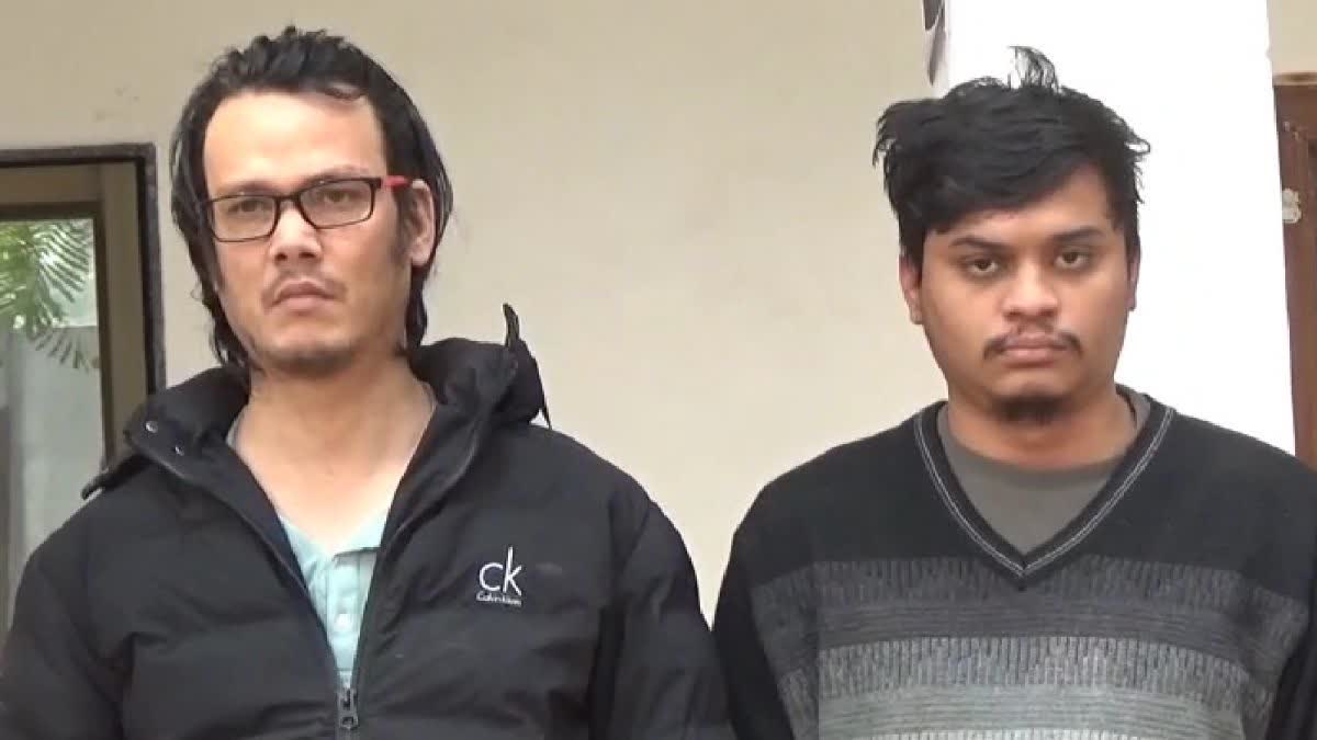 Duo Arrested For Duping Gujarat Woman Of Rs 10 Lakh After Hacking Her Phone