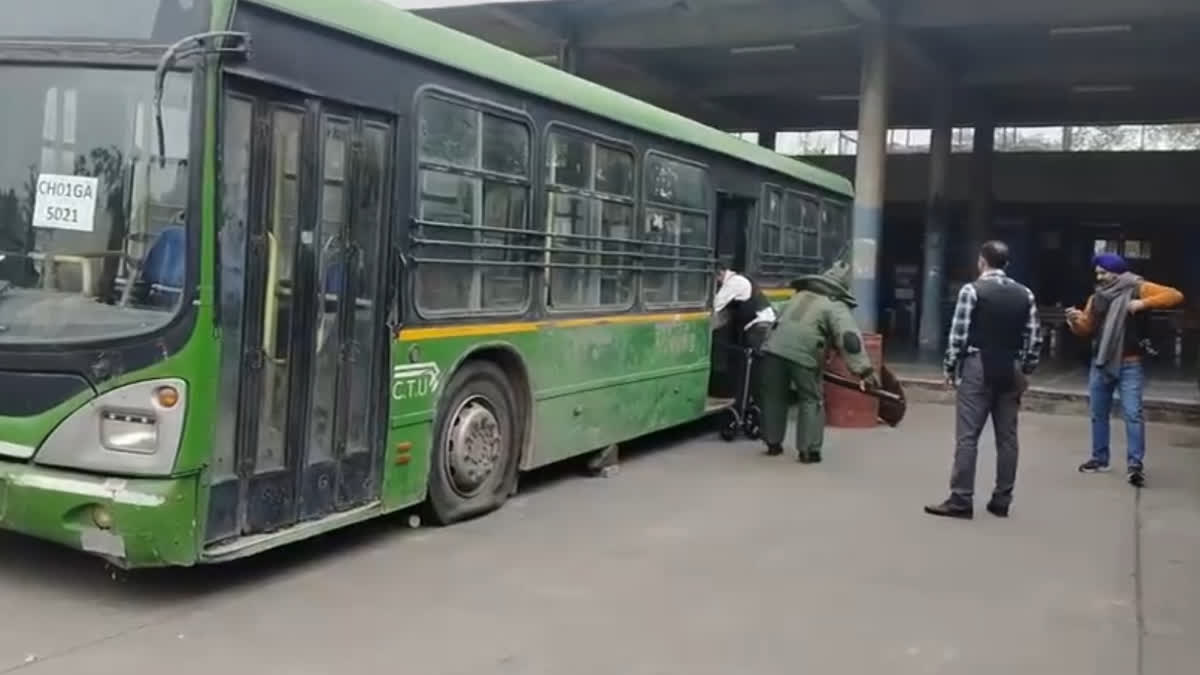 Bomb squad mock drill creates panic at Chandigarh Sector 43 bus stand