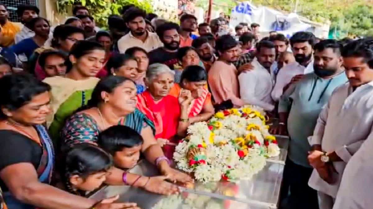 Ballari Firing: BJP Alleges Cong Worker Body Burnt Against Family Tradition To Destroy Evidence